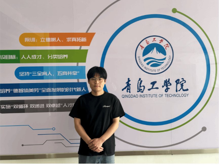 他坚持理论与实操并行